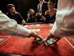 Зеркало Casino Almaz